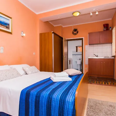 Luka 3 Apartment *