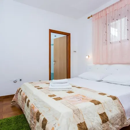 Luka 3 Baska (Krk)