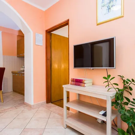 Luka 3 Apartman Baška