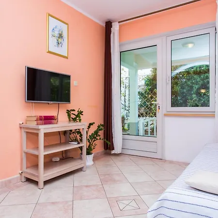 Luka 3 Apartman *