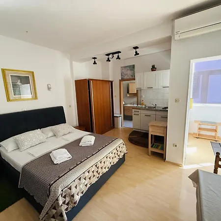 Luka 3 Apartamento Baška