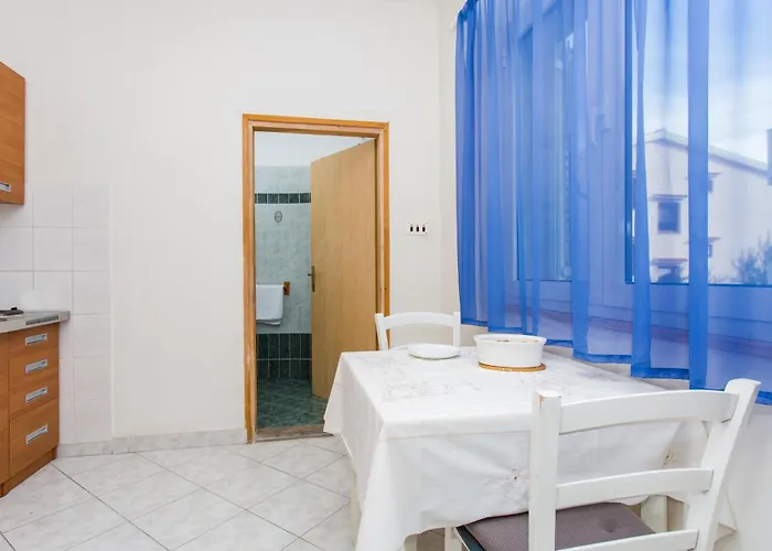 Luka 3 Apartment Baska (Krk)